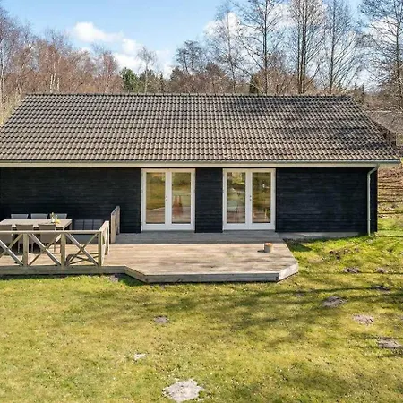 Relaxing Vacation In Scenic Surroundings Feriehus *